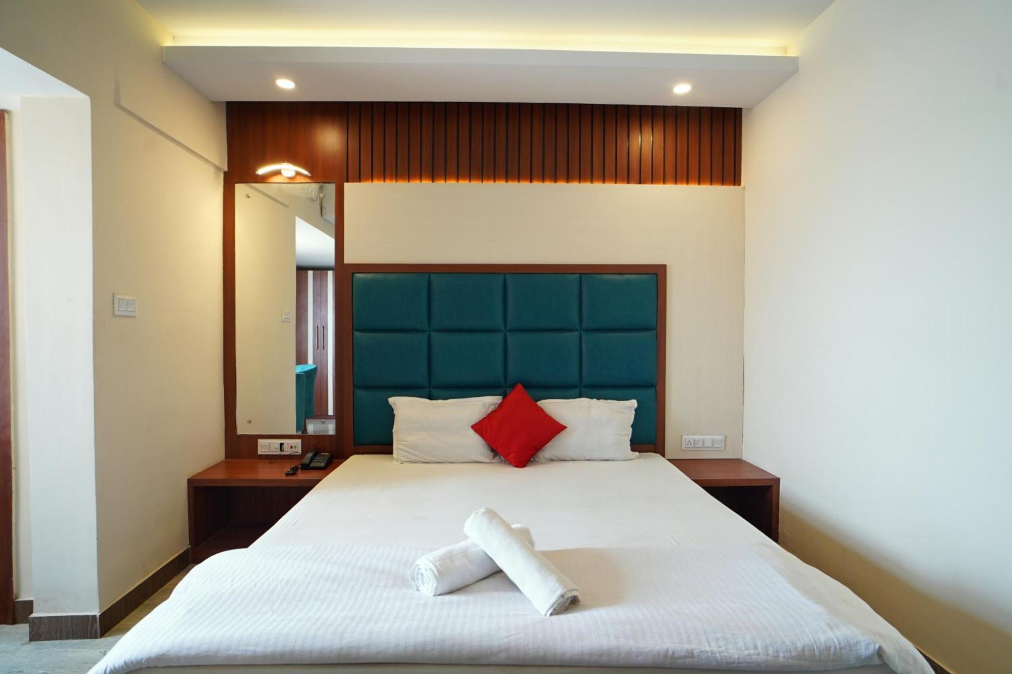 Royal Sea View !! Beach Front With Free Wifi !! Digha  Exteriör bild
