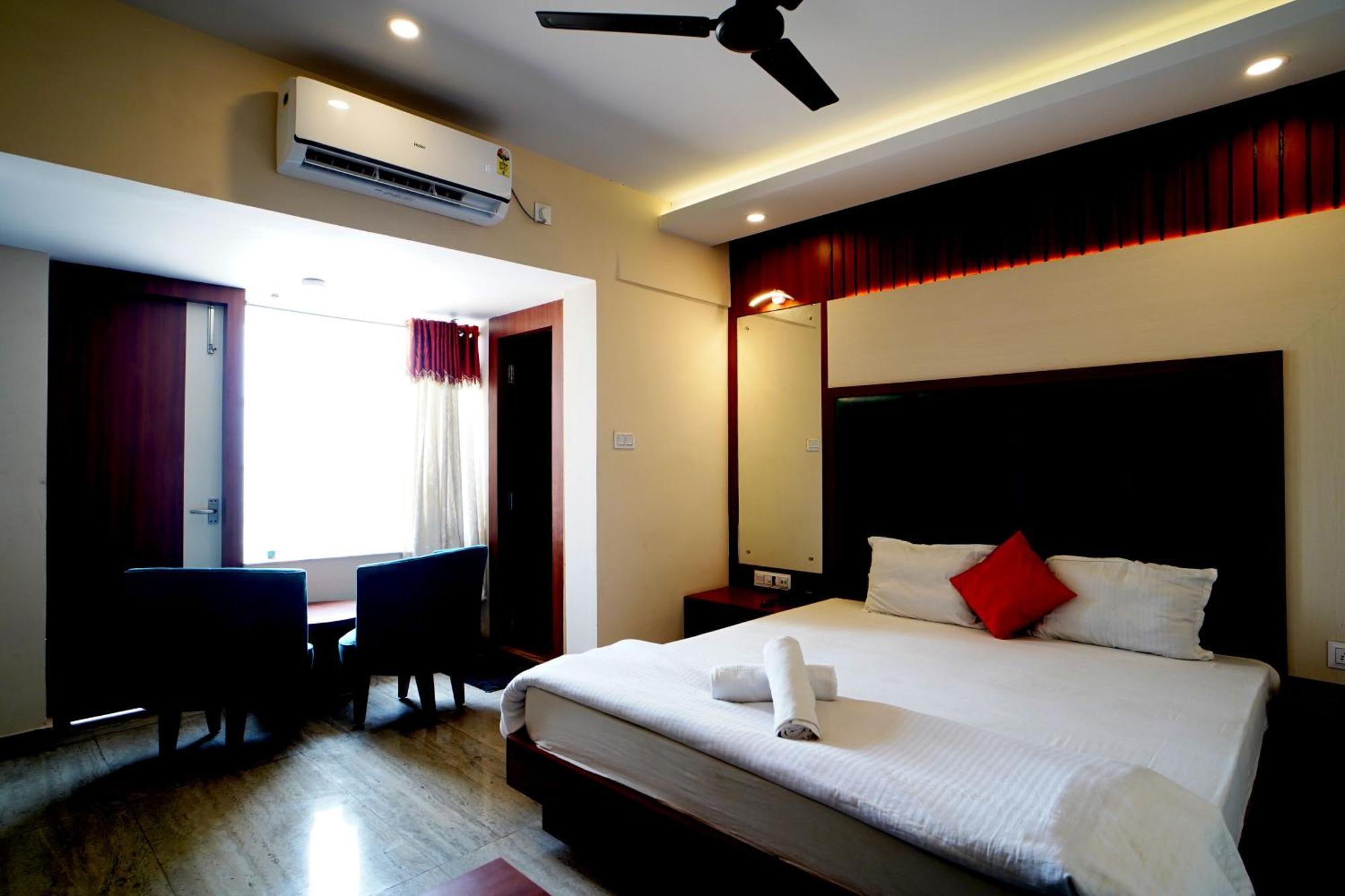 Royal Sea View !! Beach Front With Free Wifi !! Digha  Exteriör bild