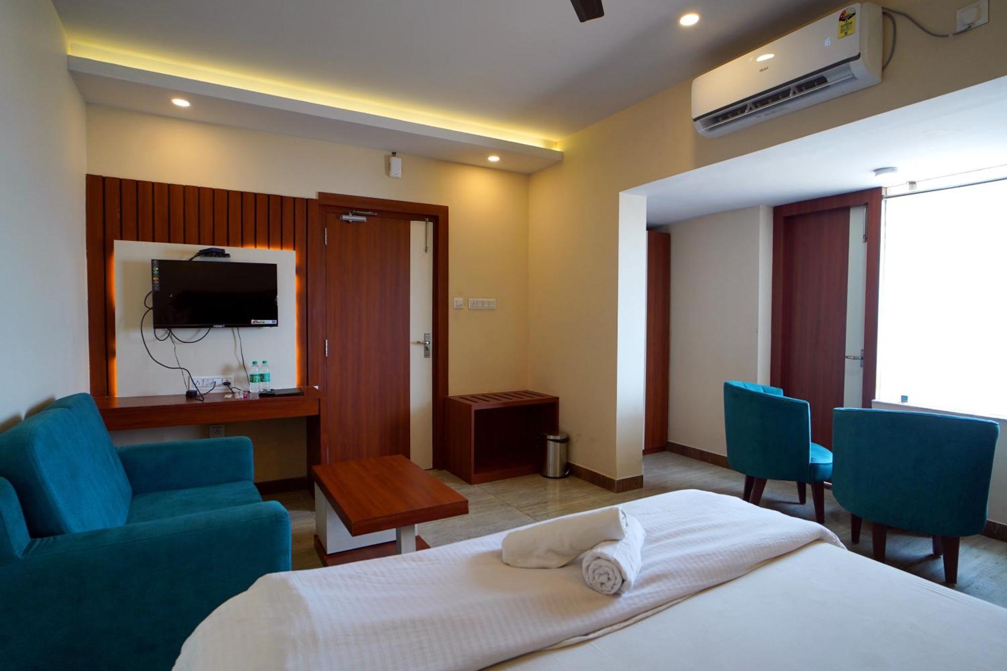 Royal Sea View !! Beach Front With Free Wifi !! Digha  Exteriör bild