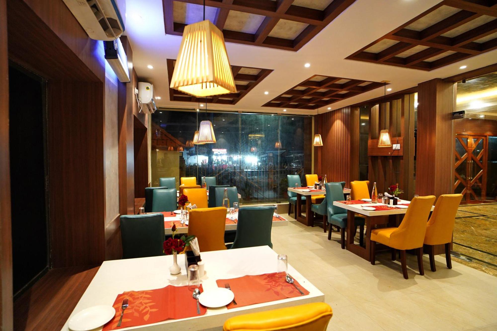 Royal Sea View !! Beach Front With Free Wifi !! Digha  Exteriör bild