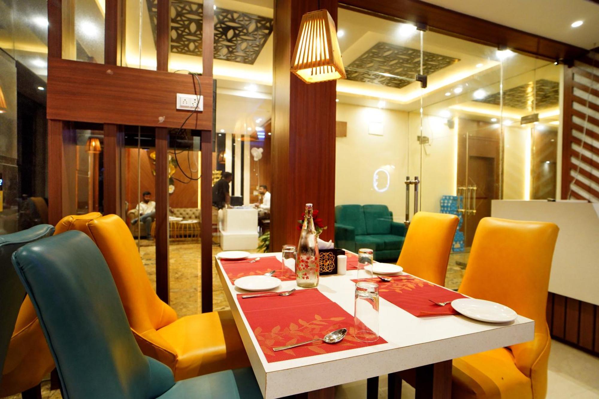 Royal Sea View !! Beach Front With Free Wifi !! Digha  Exteriör bild